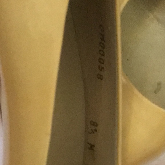 Stuart Weitzman nude patent leather platform heel - Picture 11 of 11